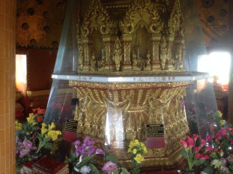 wat tham sua 19